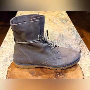 Dirty Laundry Next Uo Combat Moto Boots. Made from suede. Taupe. NWOT. Size 8.5
